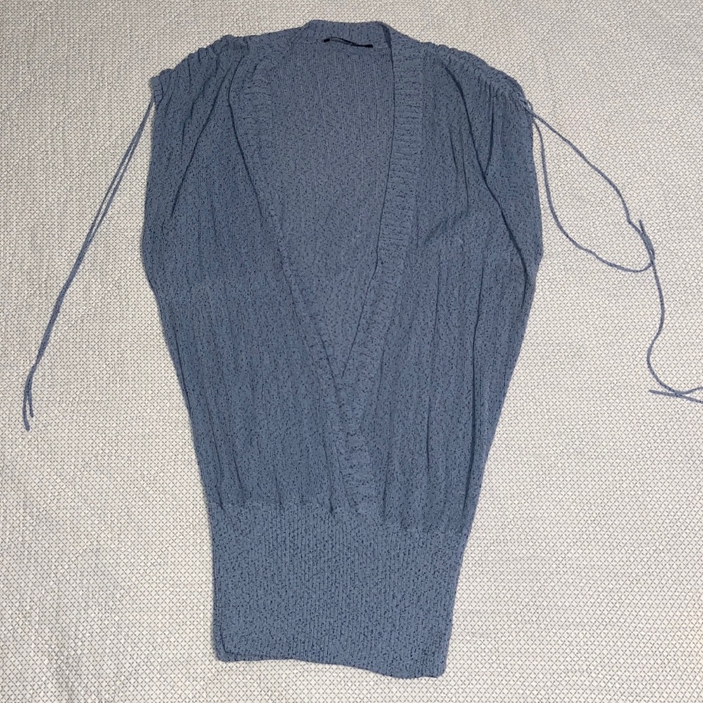 The limited shirt size small